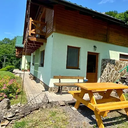 Alma Apartment Vyhne