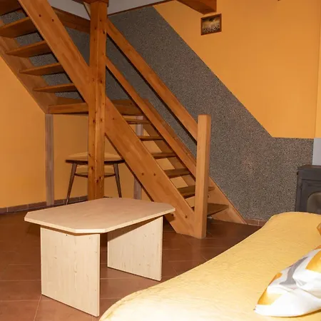Alma Apartment Vyhne